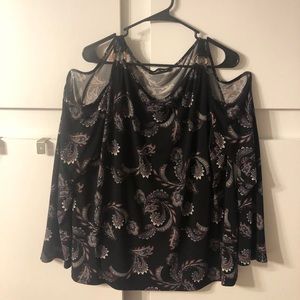 Cold shoulder black with colors